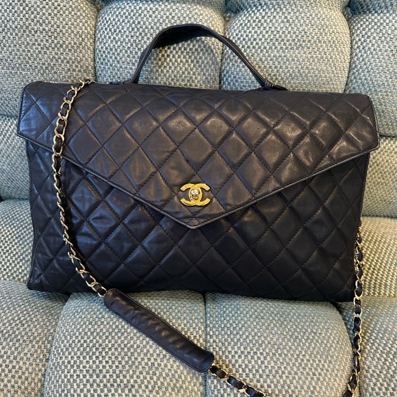 CHANEL Handbags - CHANEL Black Quilted Lambskin Top-Handle Shoulder Bag with Gold Hardware